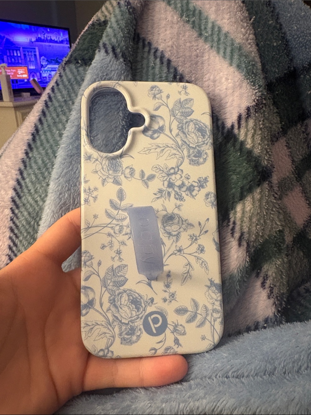 BRAND NEW! Loopy Case Blue Floral Phone Case